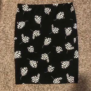 Vince Camuto Pencil Style Skirt